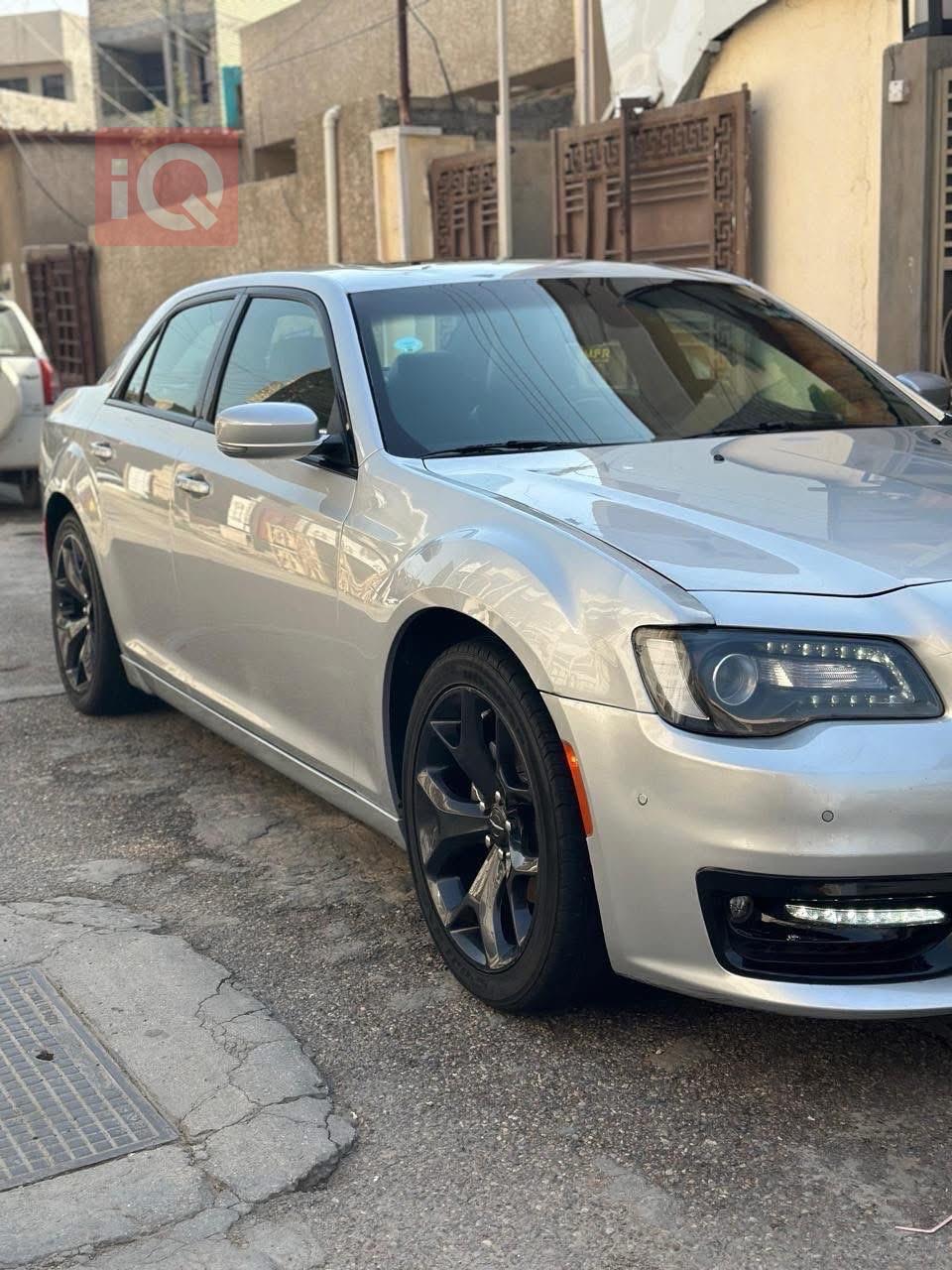 Chrysler 300